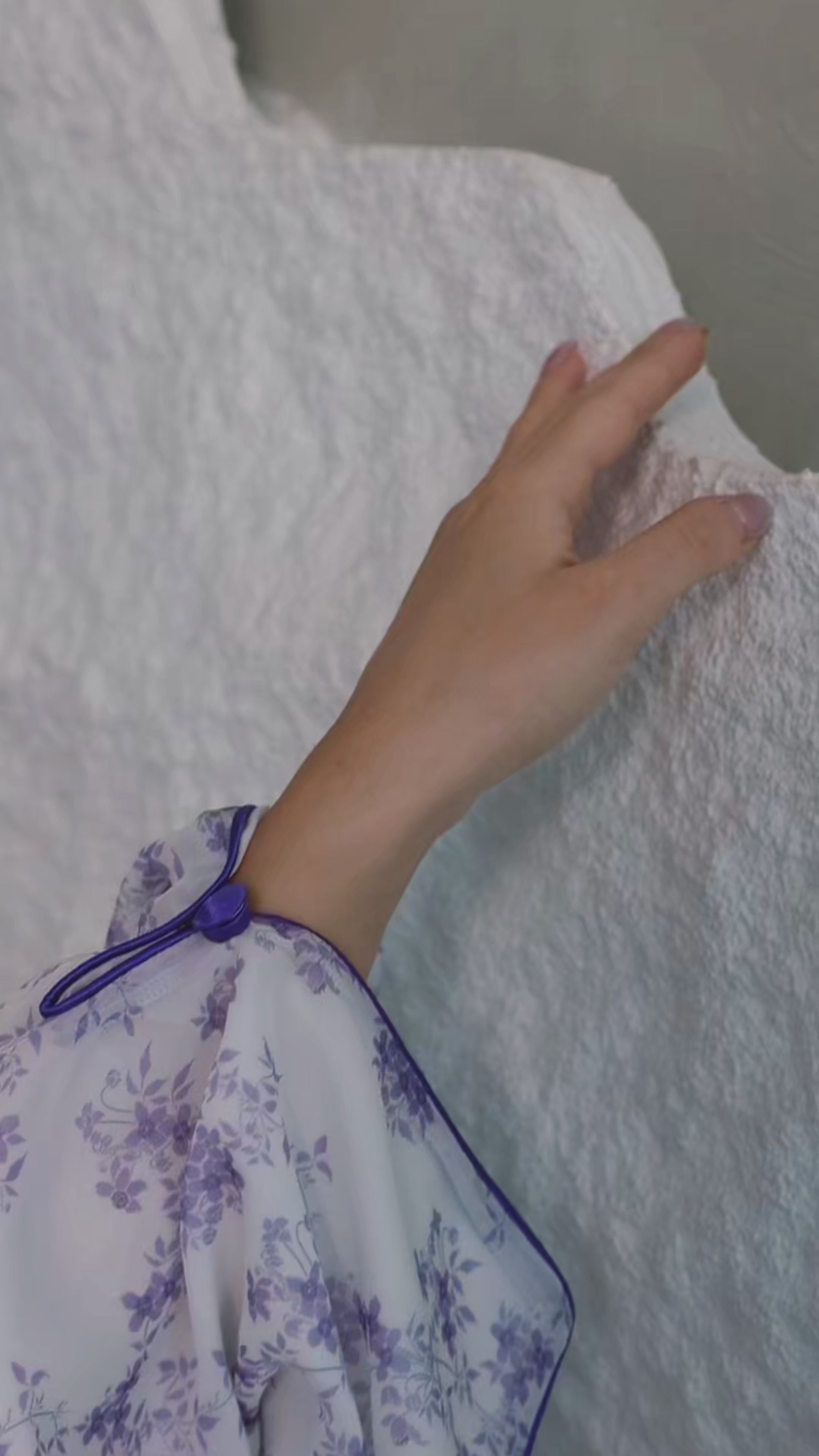 Floral Georgette Chiffon Abaya – Lilac Whisper Print